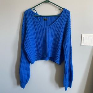 Blue cropped sweater